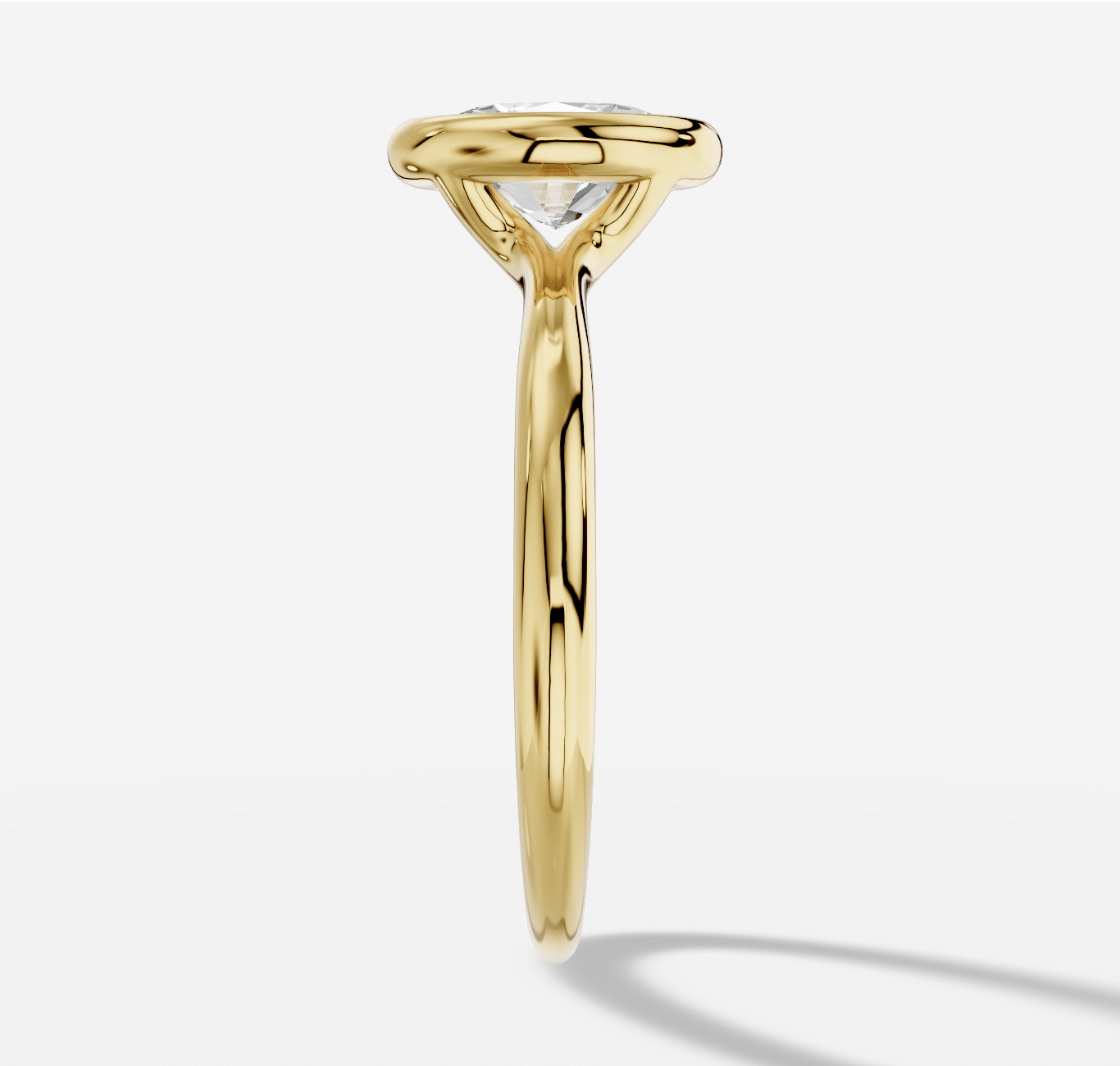 Oval Diamond Ring in 18K Yellow Gold - Image 3