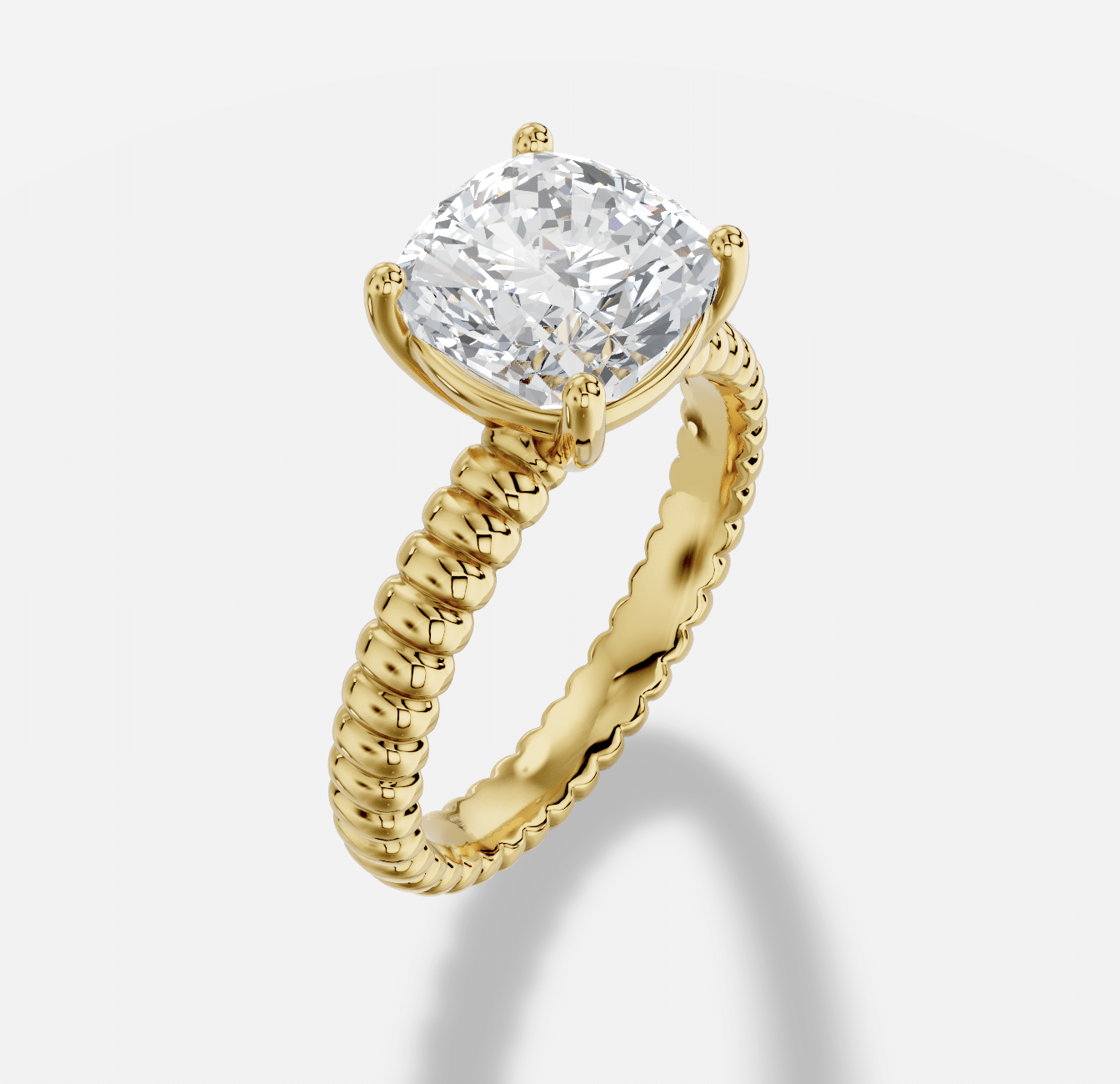 Cushion Diamond Ring in 18K Yellow Gold - Image 3
