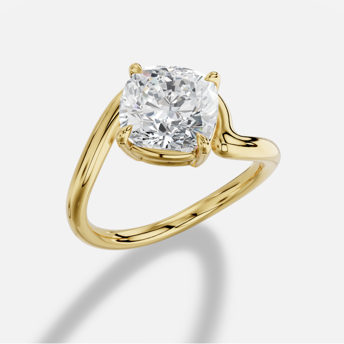 Cushion  Diamond Ring in 18K Yellow Gold