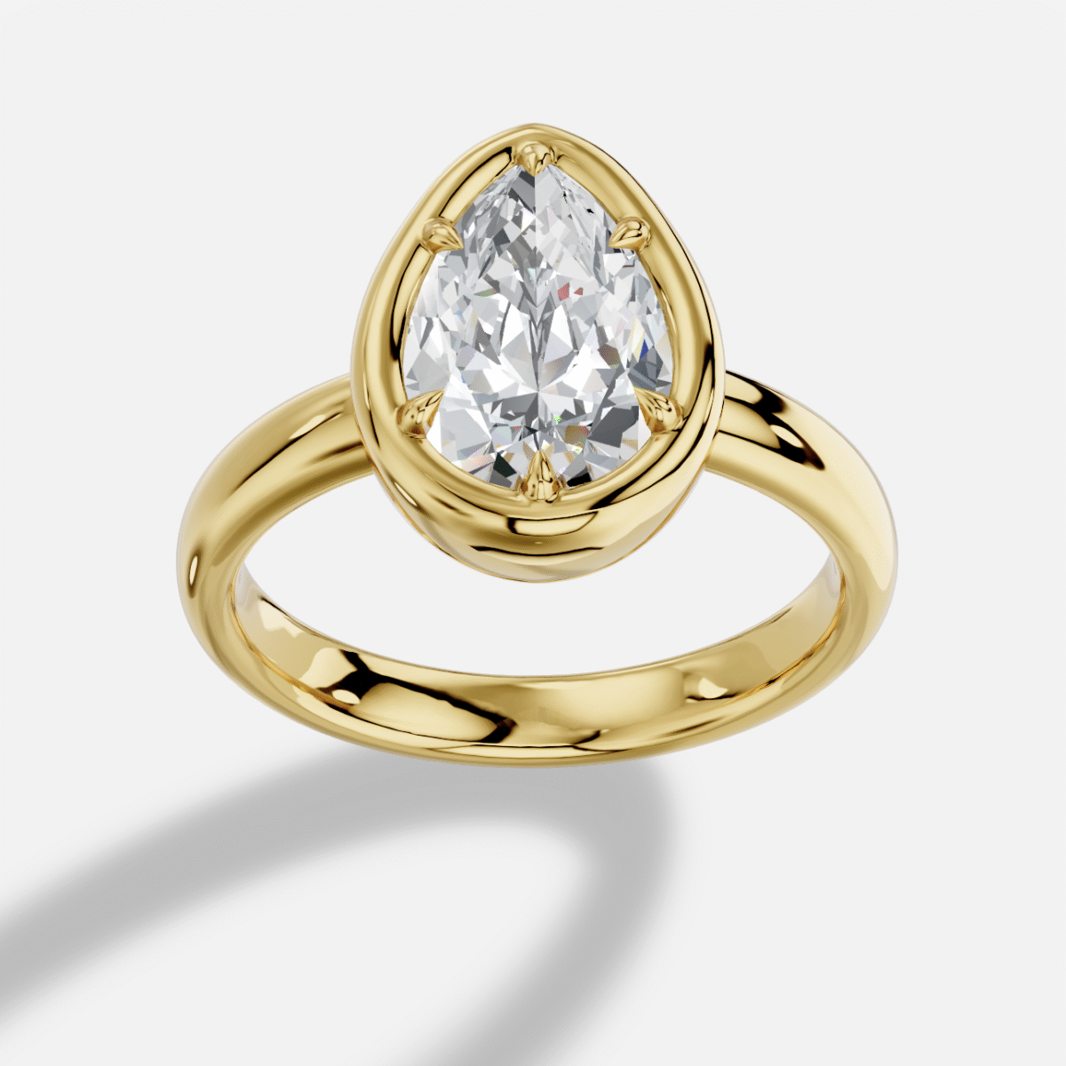 Pear Diamond Ring in 18K Yellow Gold