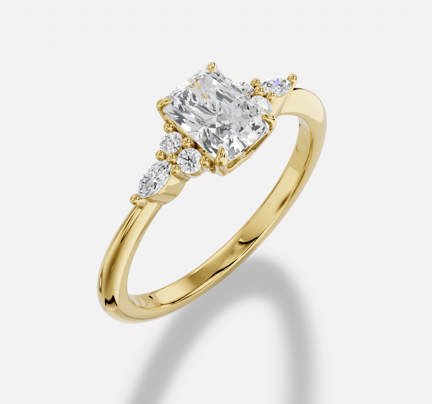 Radiant Diamond Ring in 18K Yellow Gold - Image 5