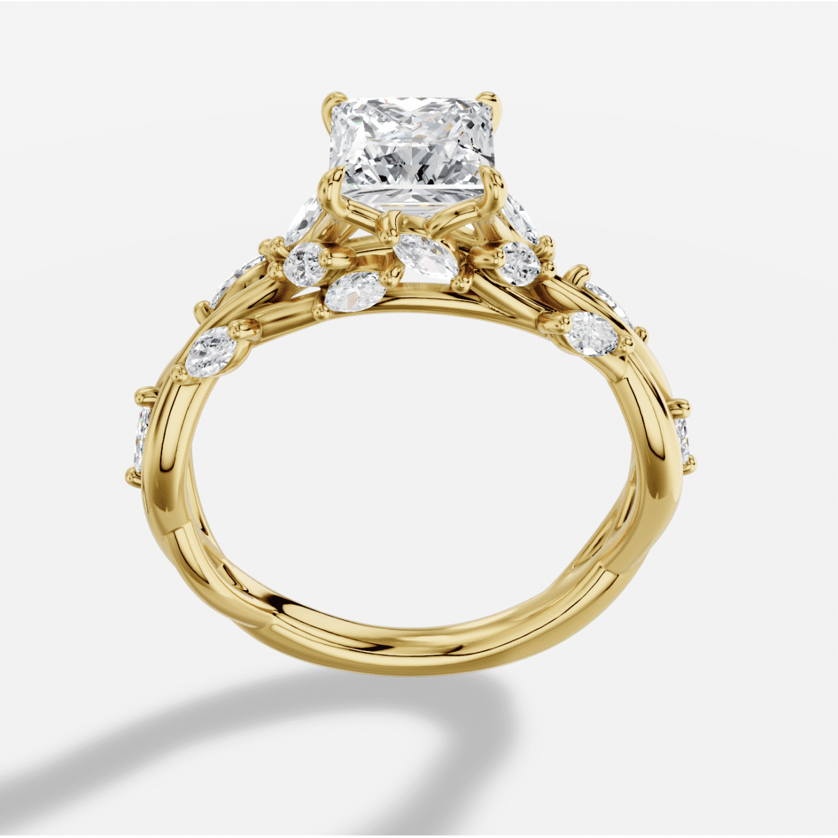 Princess Diamond Ring in 18K Yellow Gold