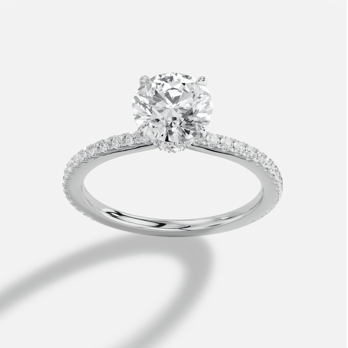 Round Diamond Ring in 18K White Gold